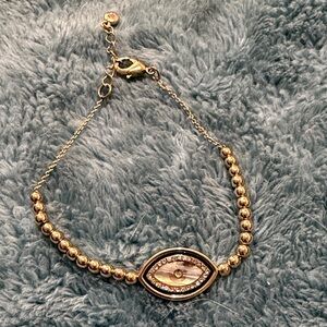 Chic Gold Beaded Bracelet with Eye Charm